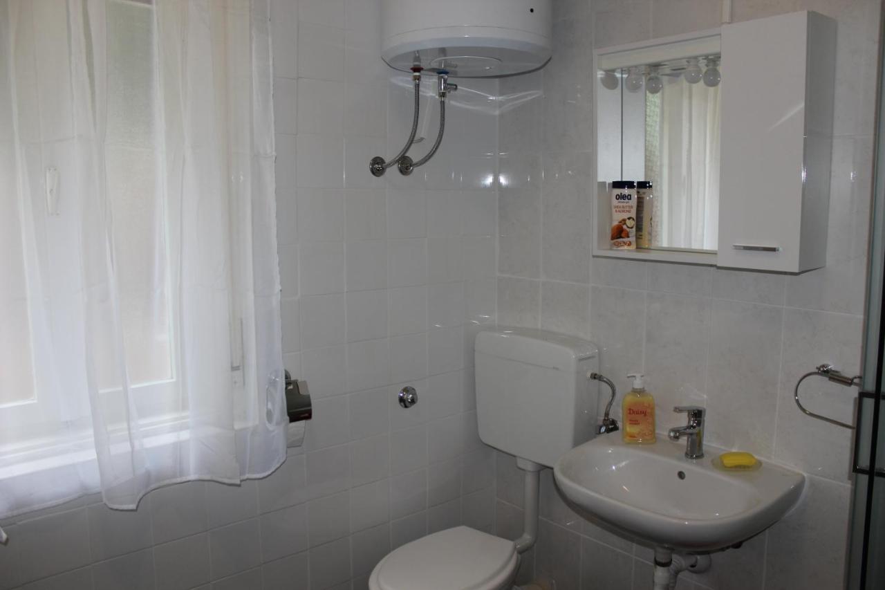 Apartment Mis Floura Rijeka Bagian luar foto