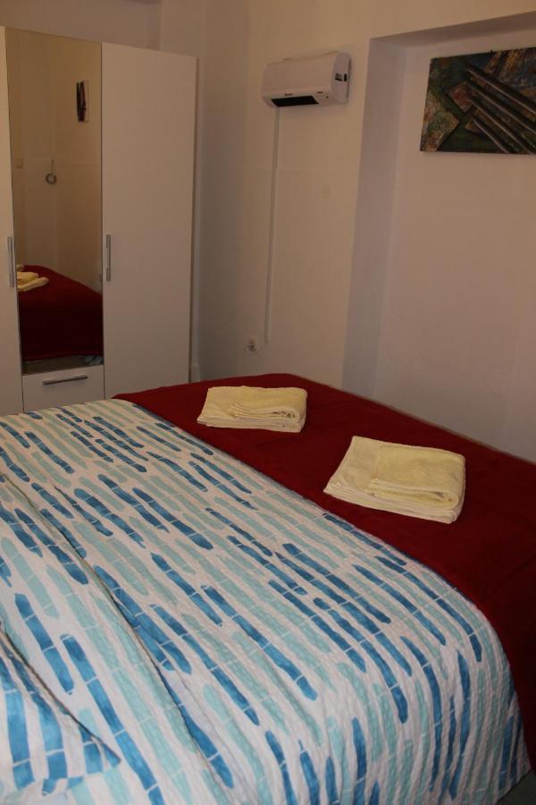 Apartment Mis Floura Rijeka Bagian luar foto